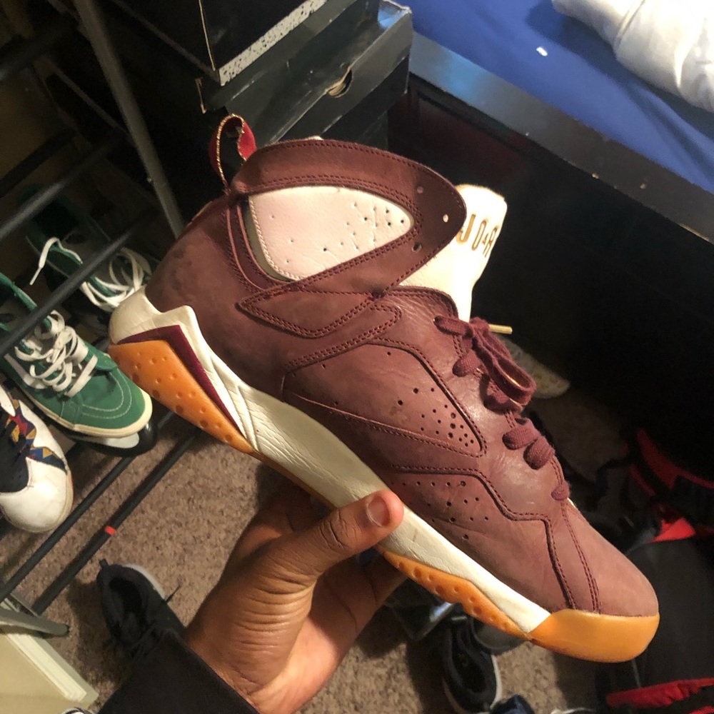 Retro 7 size 12